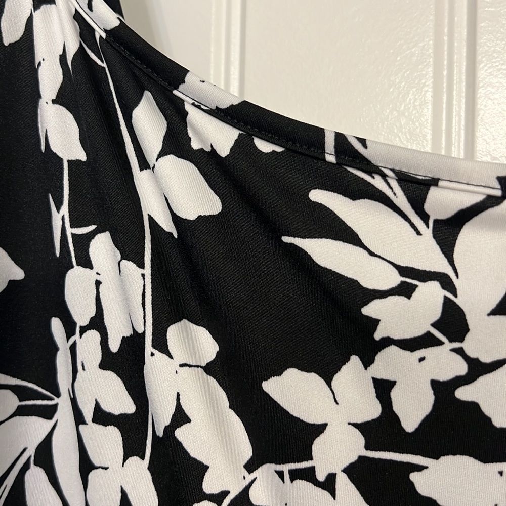 Long plus dress - Picture 8 of 10